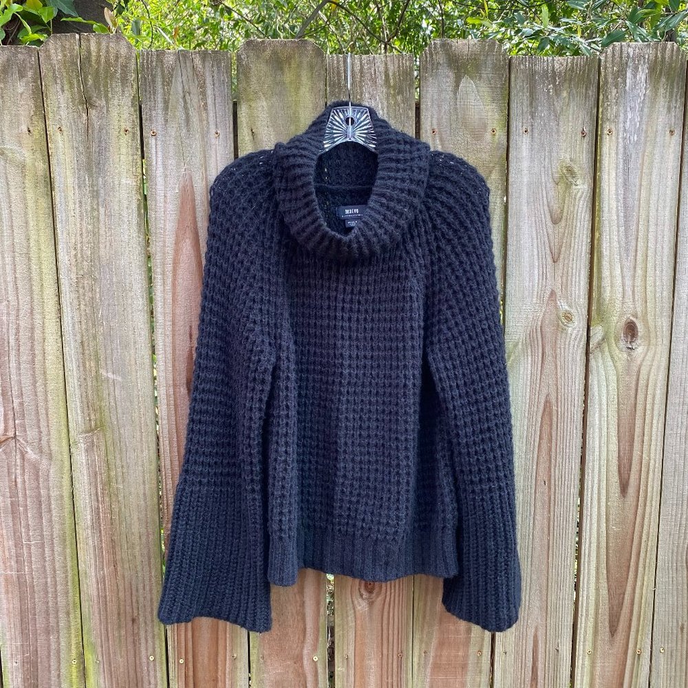 Maeve Dionne Bell-sleeve Sweater